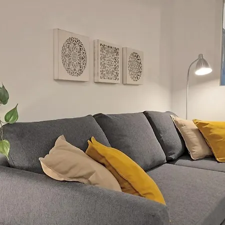 Mood - New & Special Hotel apartamentowy 4*