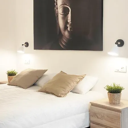 Mood - New & Special Hotel apartamentowy 4*