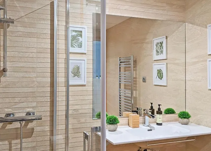 Mood - New & Special Hotel apartamentowy 4*